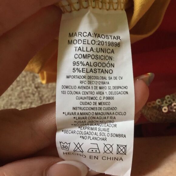 Kathy Van Zeeland Floral Patterned Women's Overnight Bag - Picture 13 of 14